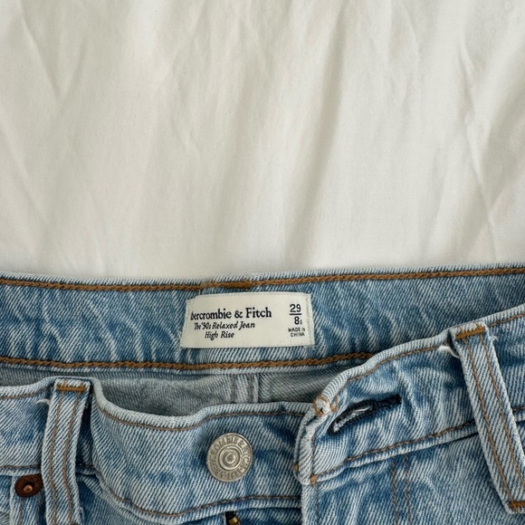 Abercrombie The 90s relaxed Jean High rise - Picture 2 of 2